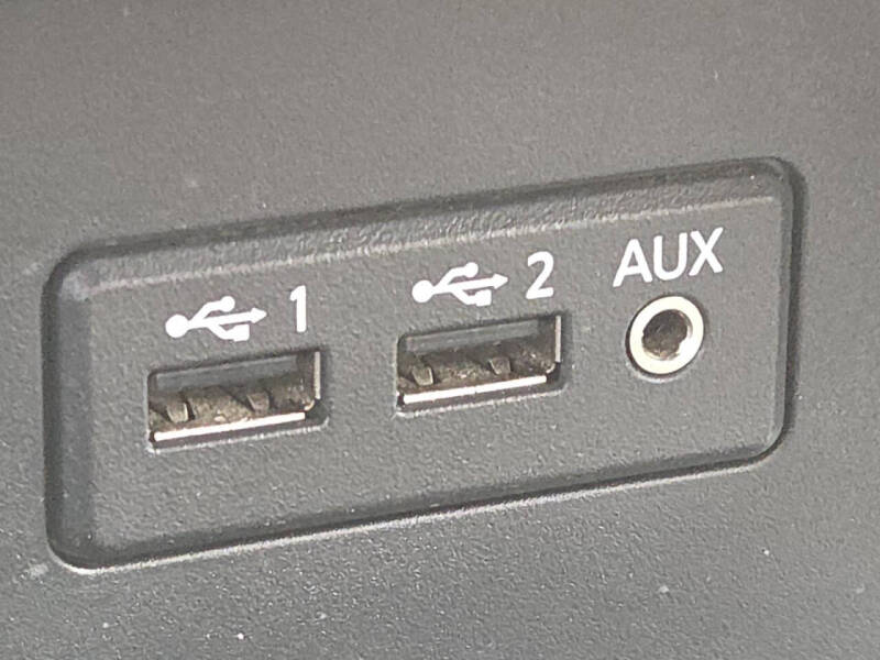 2019 Nissan Titan SV