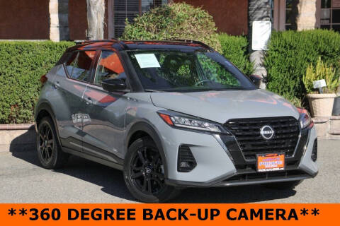 2023 Nissan Kicks SR