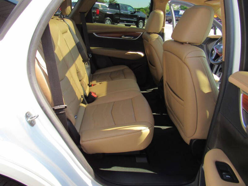 2019 Cadillac XT5 Platinum