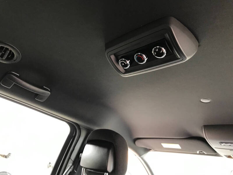 2015 Dodge Grand Caravan SXT Plus