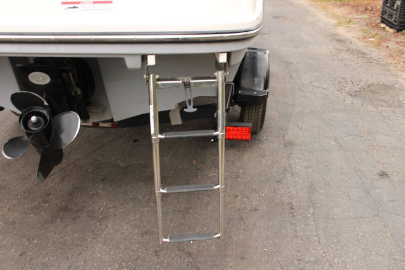 2018 Bayliner VR5 Bowrider