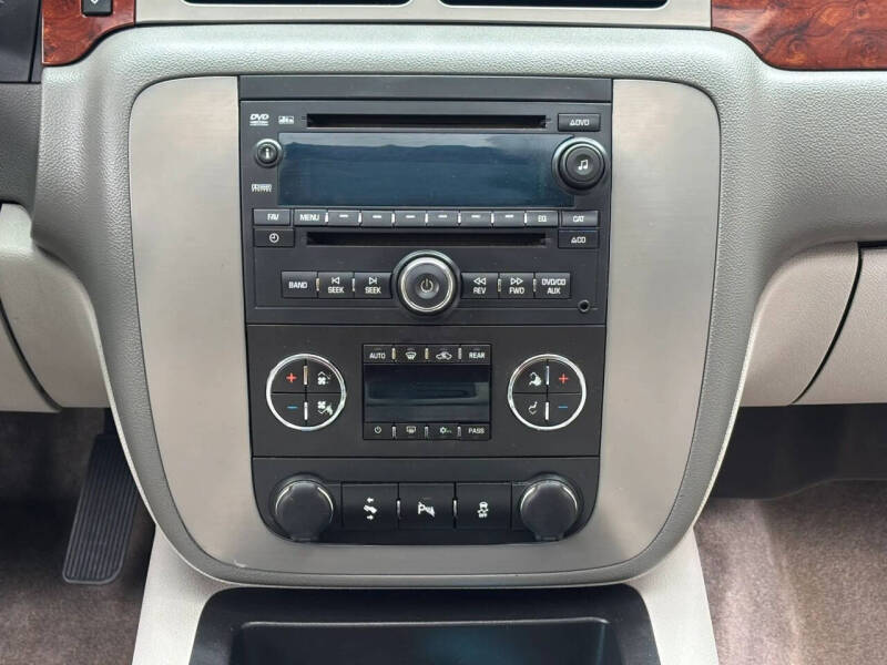2013 GMC Yukon XL SLT