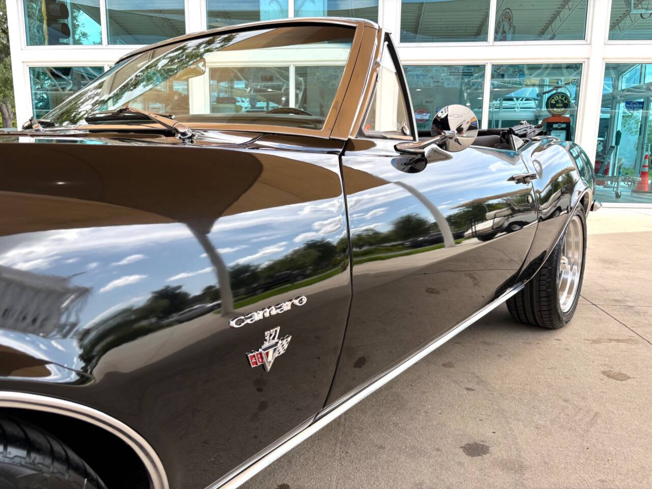 1968 Chevrolet Camaro 27