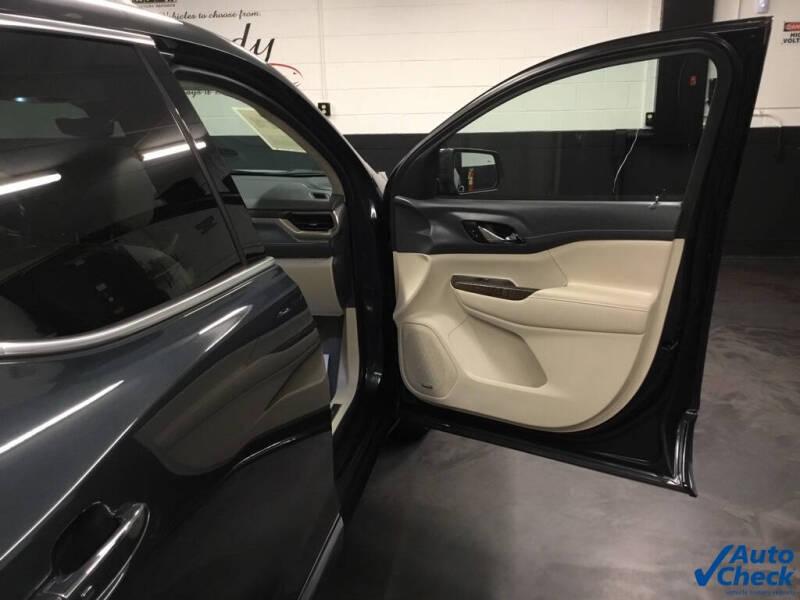 2020 GMC Acadia Denali