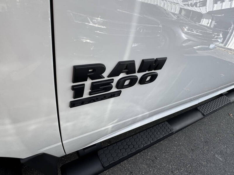 2023 RAM 1500 Classic Express