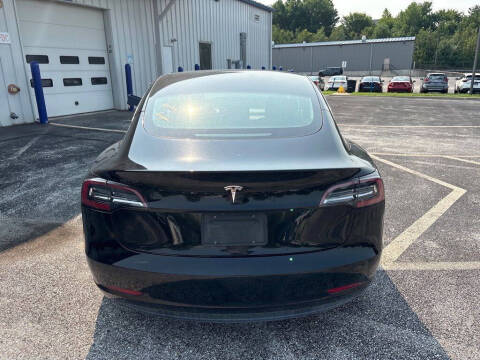 2019 Tesla Model 3 Mid Range