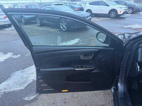 2014 Toyota Avalon Hybrid XLE Premium