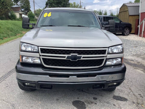 2006 Chevrolet Silverado 1500 for sale at Moose Motors in Morganton NC