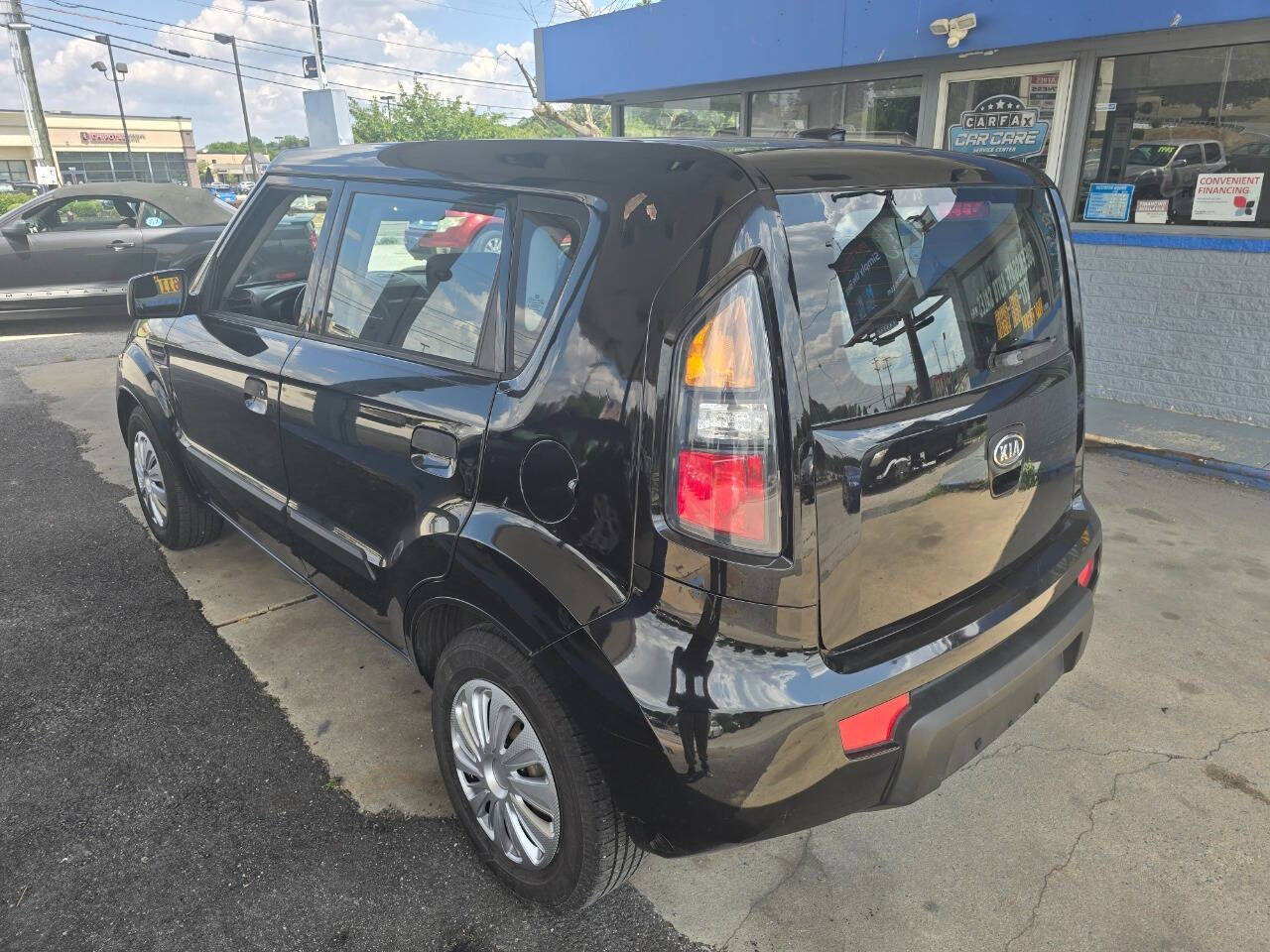 2010 Kia Soul for sale at QUEENSGATE AUTO SALES in York, PA