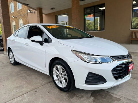 2019 Chevrolet Cruze for sale at Arandas Auto Sales in Milwaukee WI