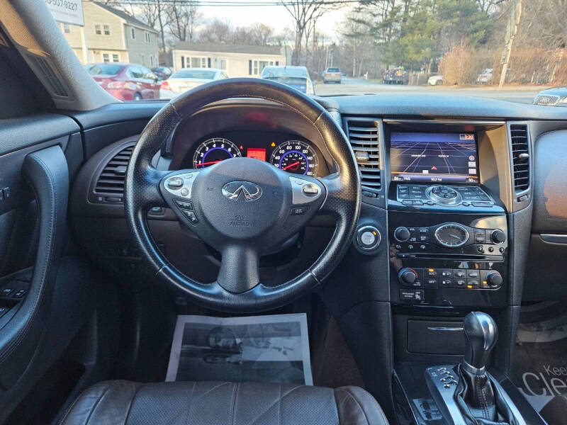 2010 Infiniti FX35