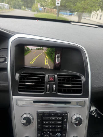 2017 Volvo XC60 T5 Dynamic