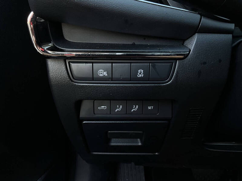 2025 Mazda Mazda3 Sedan 2.5 S Carbon Edition