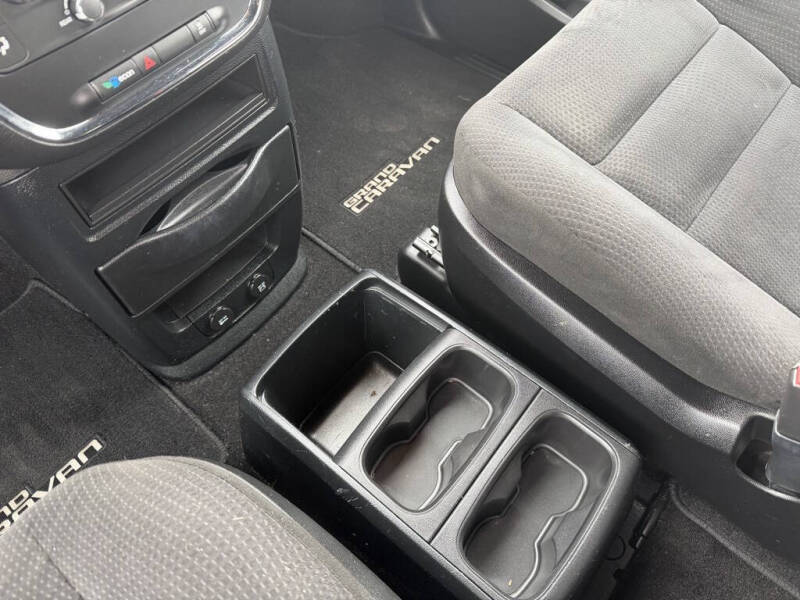 2015 Dodge Grand Caravan SE