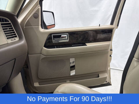 2017 Lincoln Navigator Select