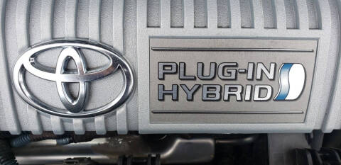 2014 Toyota Prius Plug-in Hybrid Advanced