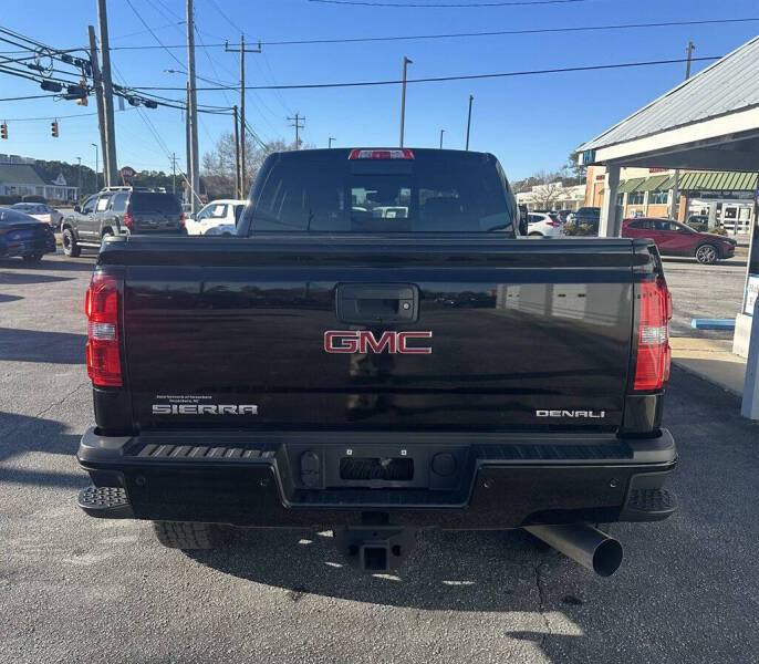 2017 GMC Sierra 2500HD Denali