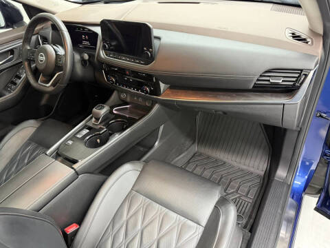 2021 Nissan Rogue Platinum