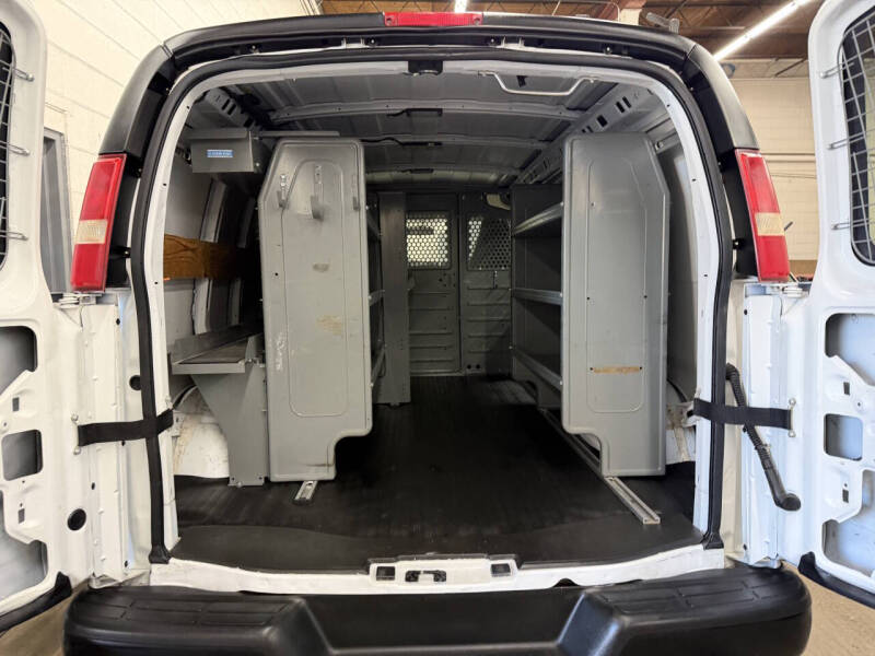 2016 Chevrolet Express 2500