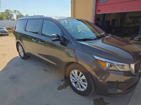 2017 Kia Sedona LX