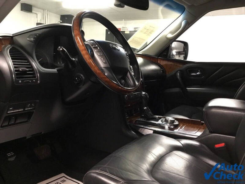 2017 Infiniti QX80