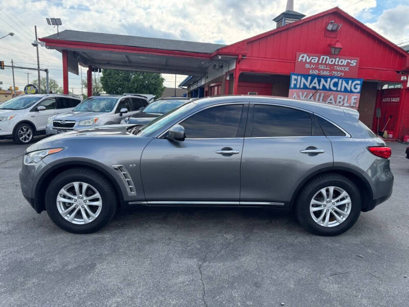 2017 Infiniti QX70