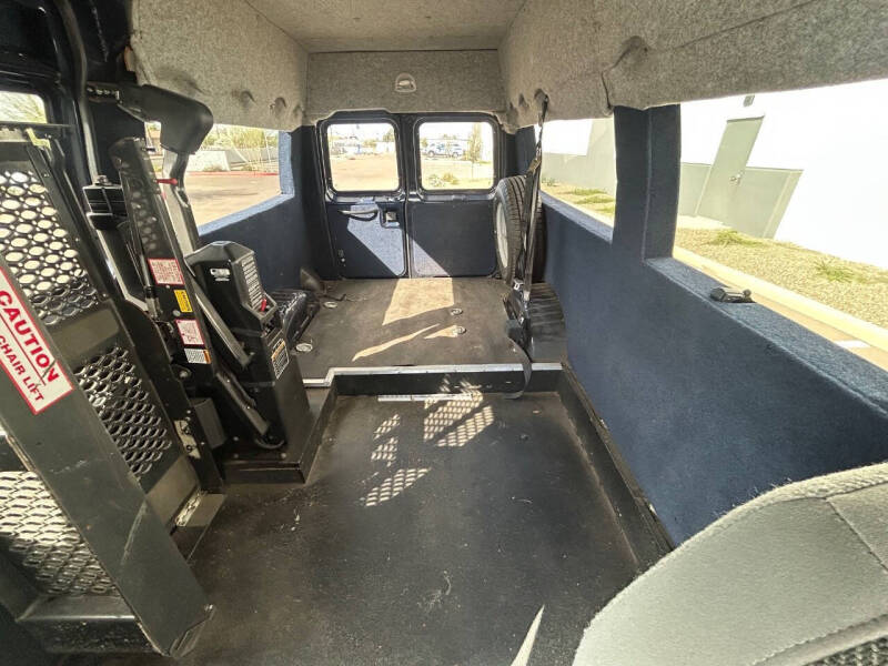 2003 Ford E-Series
