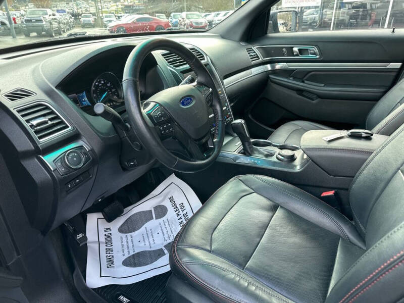 2016 Ford Explorer Sport