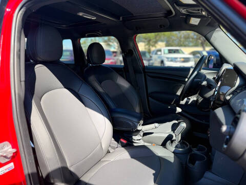 2021 MINI Hardtop 4 Door Cooper