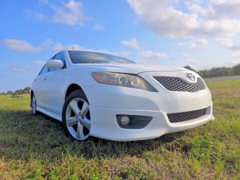 2011 Toyota Camry for sale at M.D.V. INTERNATIONAL AUTO CORP in Fort Lauderdale FL