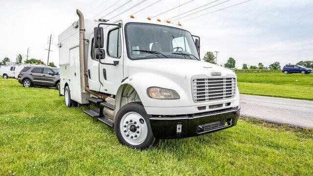 2010 Freightliner M2 106 for sale at Fruendly Auto Source in Moscow Mills MO