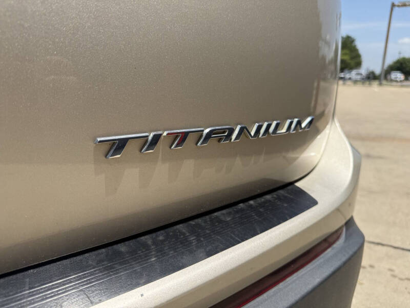 2017 Ford Edge Titanium
