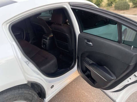 2013 Dodge Charger SE