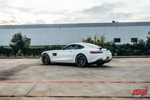 2017 Mercedes-Benz AMG GT