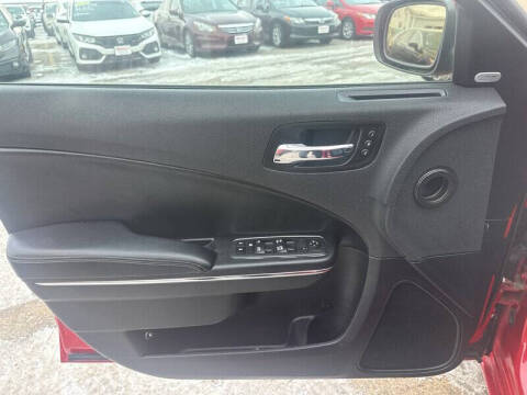 2013 Dodge Charger SXT Plus