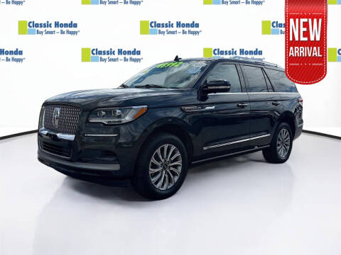 2023 Lincoln Navigator Standard