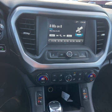 2018 GMC Acadia SLE-2