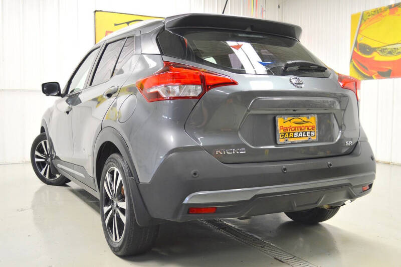 2020 Nissan Kicks SR