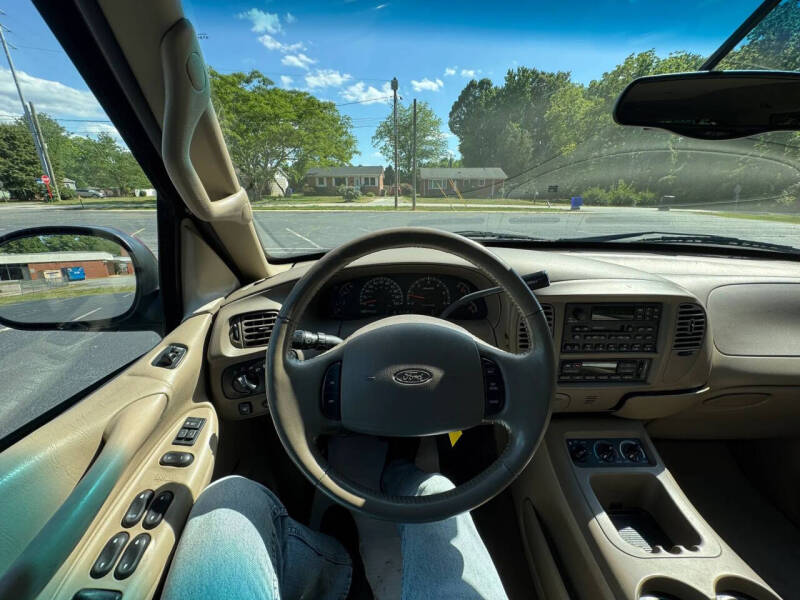 2001 Ford Expedition Eddie Bauer