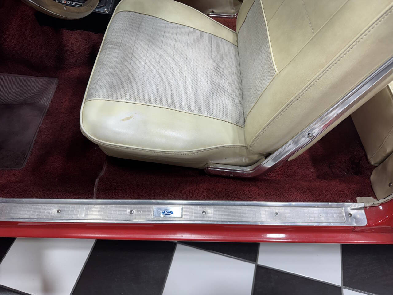 1966 Ford Fairlane 83