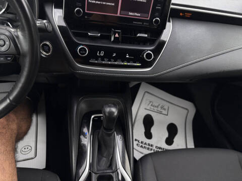 2020 Toyota Corolla Hatchback SE