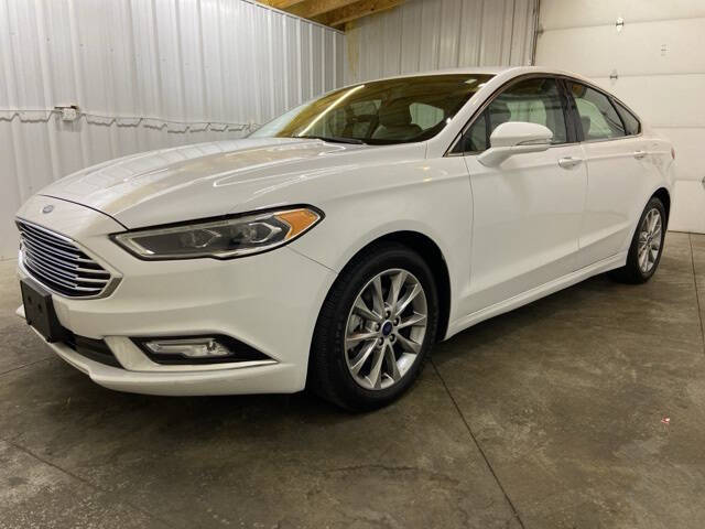 2017 Ford Fusion SE