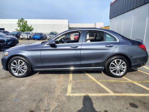 2016 Mercedes-Benz C-Class