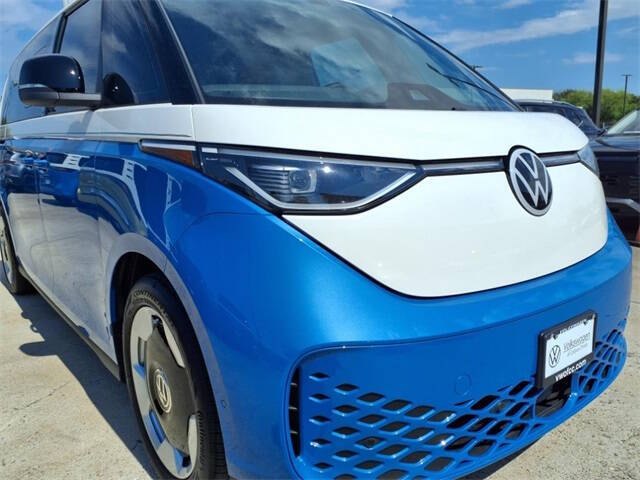 2025 Volkswagen ID. Buzz Pro S Plus