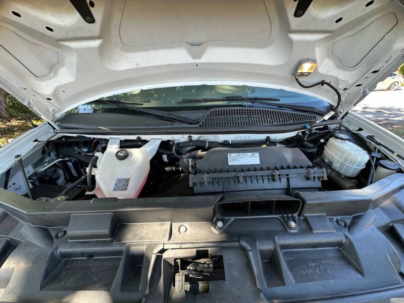 2020 Chevrolet Express 2500