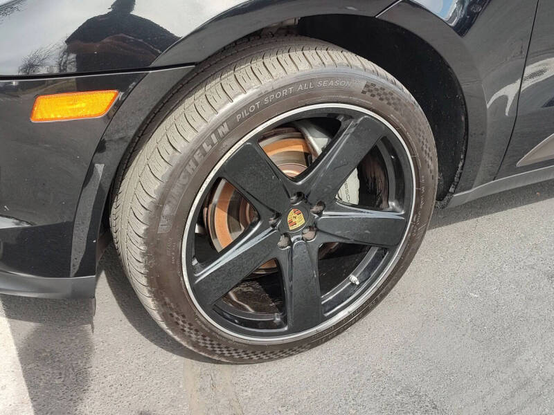 2021 Porsche Macan S