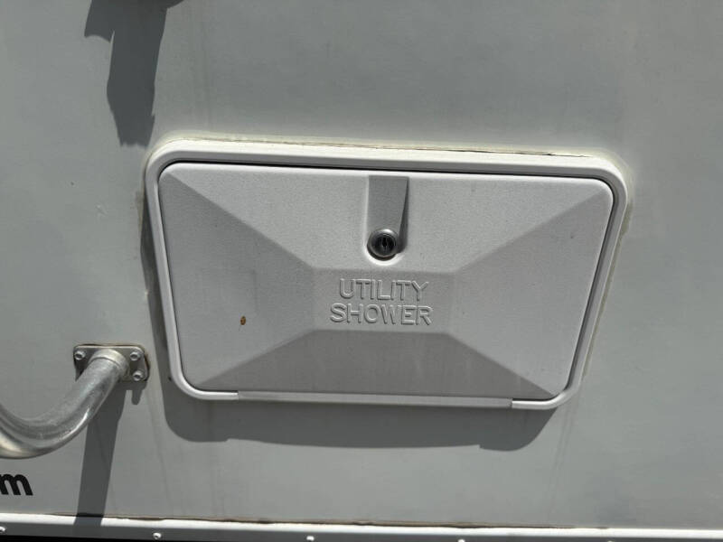 2018 Arctic Fox 22G Travel Trailer