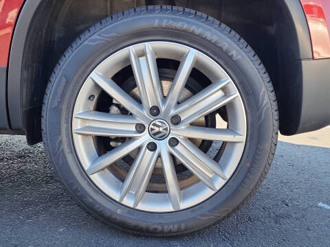 2012 Volkswagen Tiguan SE 4Motion