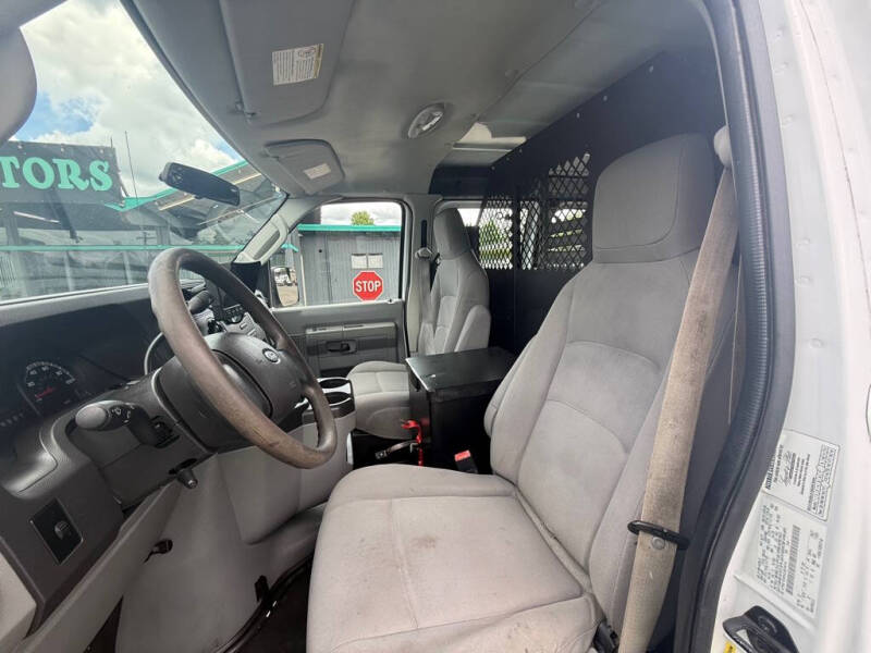 2012 Ford E-Series E-150