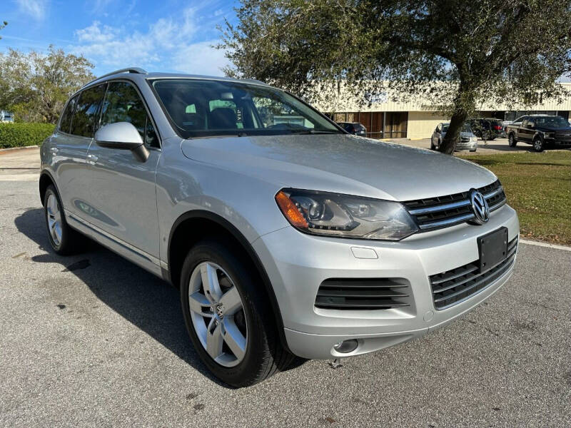 2011 Volkswagen Touareg for sale at Global Auto Exchange in Longwood FL